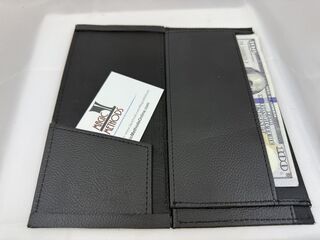 Himber Wallet by Pyramid Gold Magic.6.jpeg